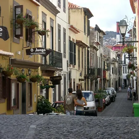 Casa Dos Feirantes *